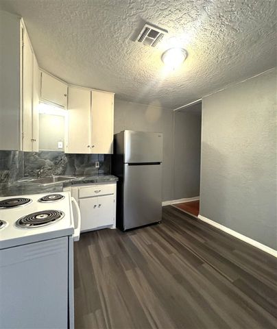 1302 NW Taft Ave, Lawton, OK 73505
