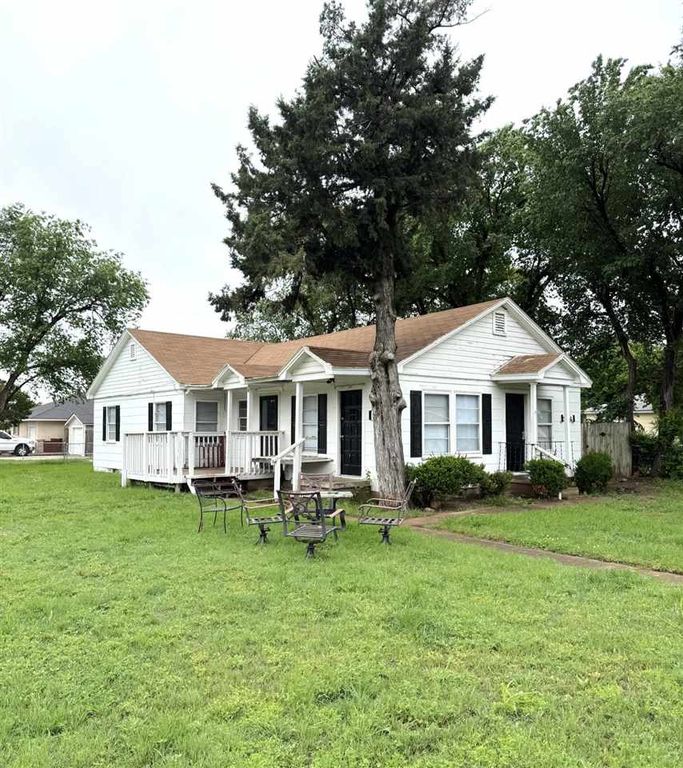 1302 NW Taft Ave, Lawton, OK 73505