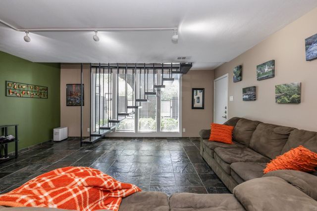 1219 Banks Street 1, Houston, TX 77006