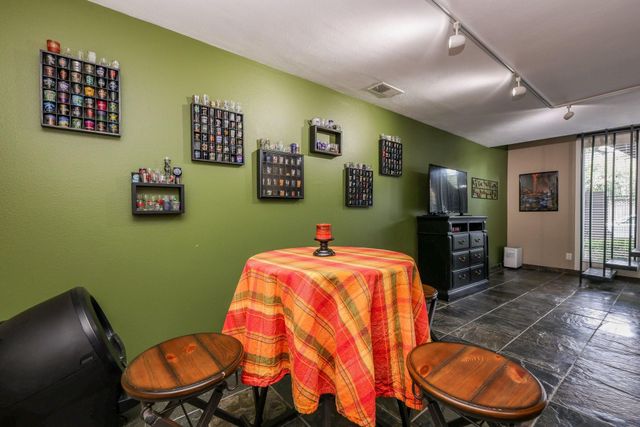 1219 Banks Street 1, Houston, TX 77006