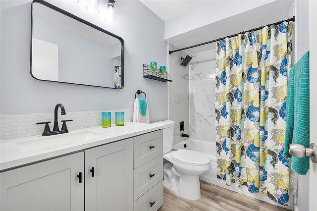 393 Bennington Lane 393, Lake Worth, FL 33467