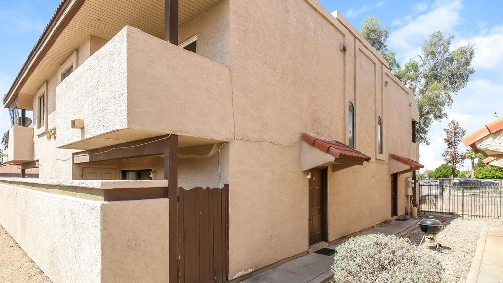 410 E 9th Avenue Apt 17, Mesa, AZ 85204