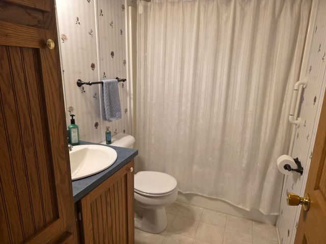1412 Westwind Lane, Fremont, MI 49412