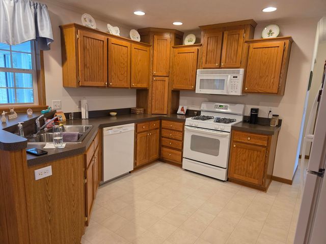 1412 Westwind Lane, Fremont, MI 49412