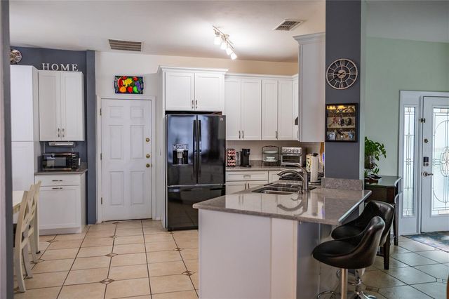 704 JAYBEE AVENUE, Davenport, FL 33897