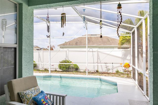 704 JAYBEE AVENUE, Davenport, FL 33897