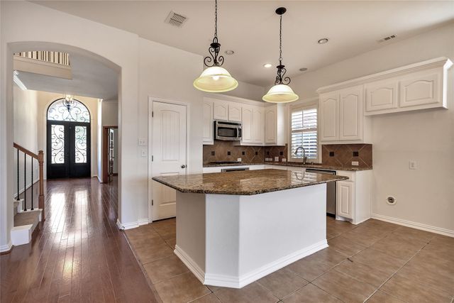6828 Rambling Trail, Frisco, TX 75034