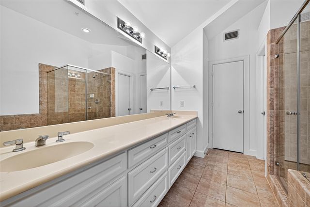 2710 Hullsmith Drive 1303, Houston, TX 77063