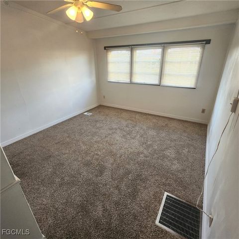 110 Gaslight AVE, North Fort Myers, FL 33917