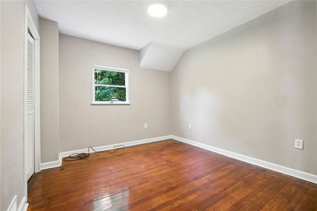 1721 Boundary St, Aliquippa, PA 15001