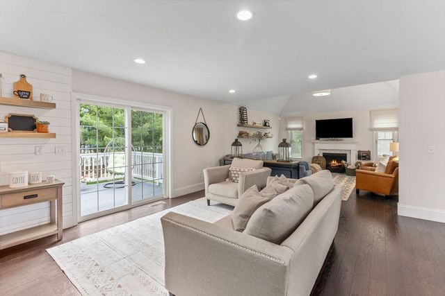 36 Waterford Circle, Dighton, MA 02715