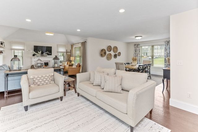 36 Waterford Circle, Dighton, MA 02715
