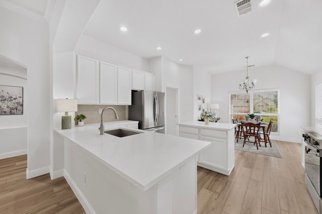 12001 Lockhart Court, Denton, TX 76207