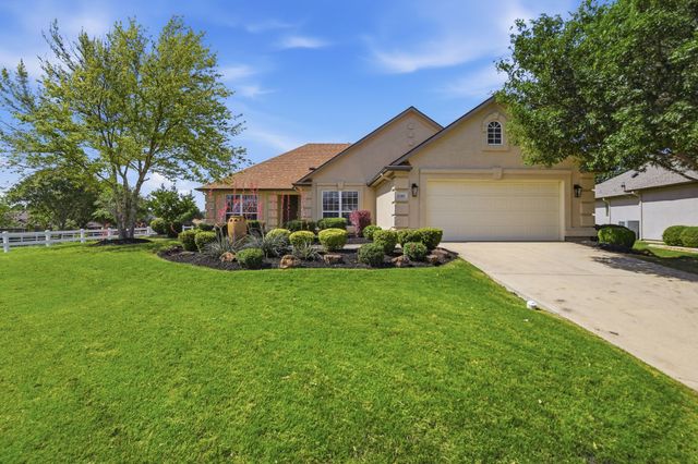 12001 Lockhart Court, Denton, TX 76207