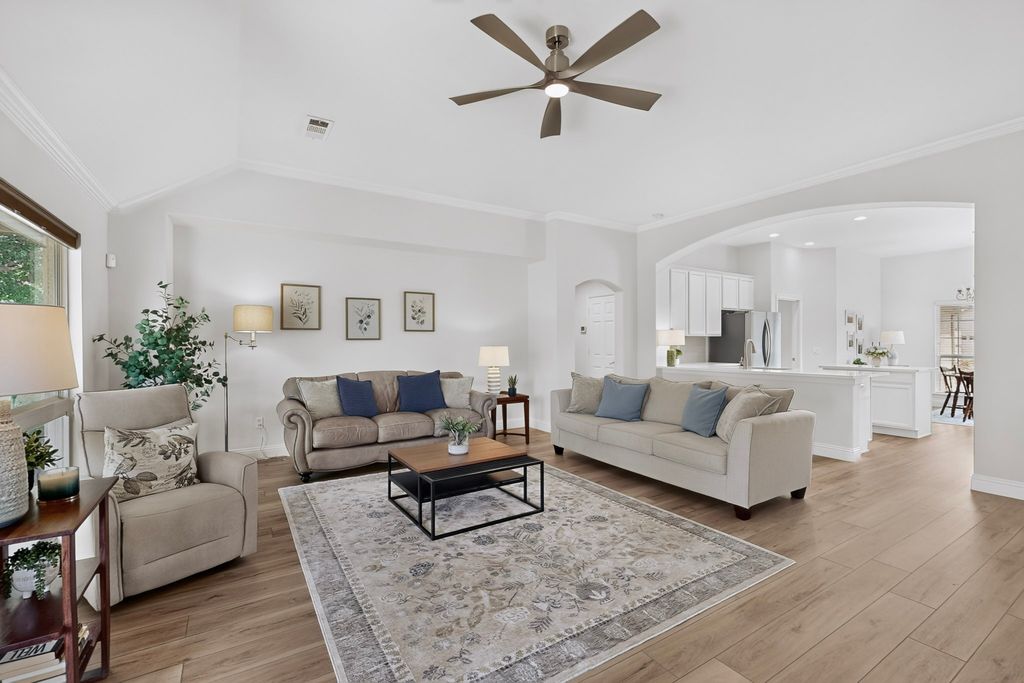 12001 Lockhart Court, Denton, TX 76207