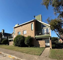 9837 Walnut Street 103, Dallas, TX 75243