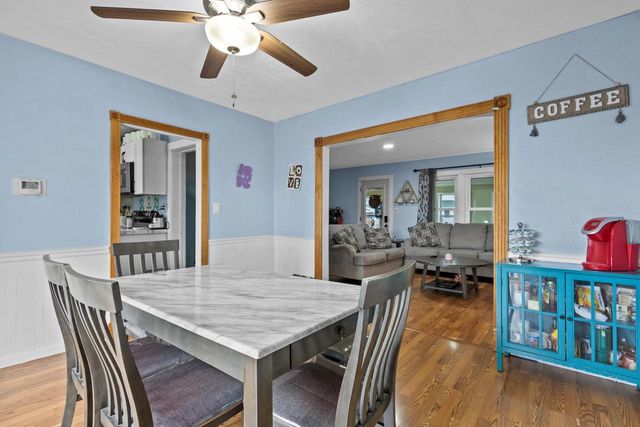 726 W SUMMER STREET, Appleton, WI 54914