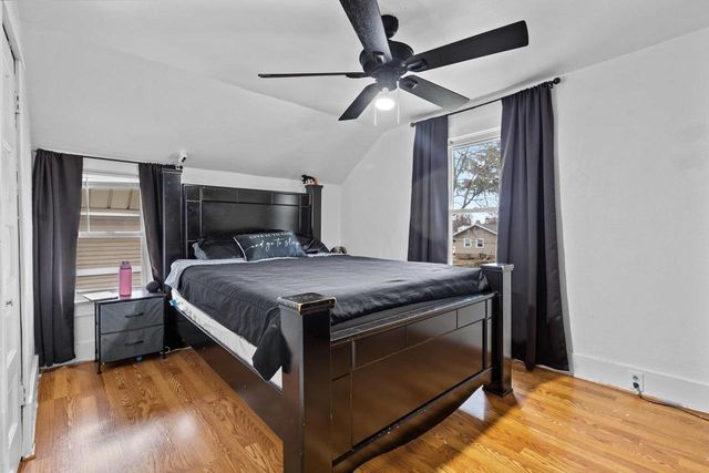 726 W SUMMER STREET, Appleton, WI 54914