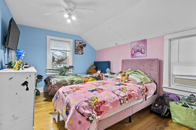 726 W SUMMER STREET, Appleton, WI 54914