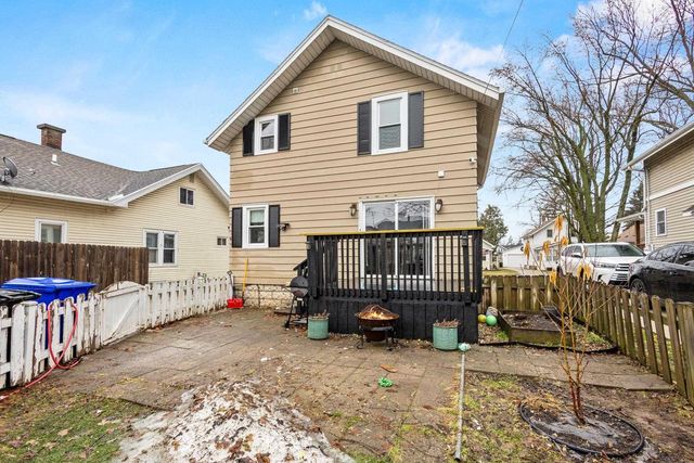 726 W SUMMER STREET, Appleton, WI 54914