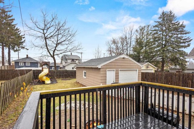 726 W SUMMER STREET, Appleton, WI 54914