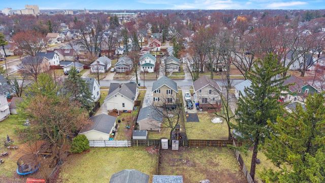 726 W SUMMER STREET, Appleton, WI 54914