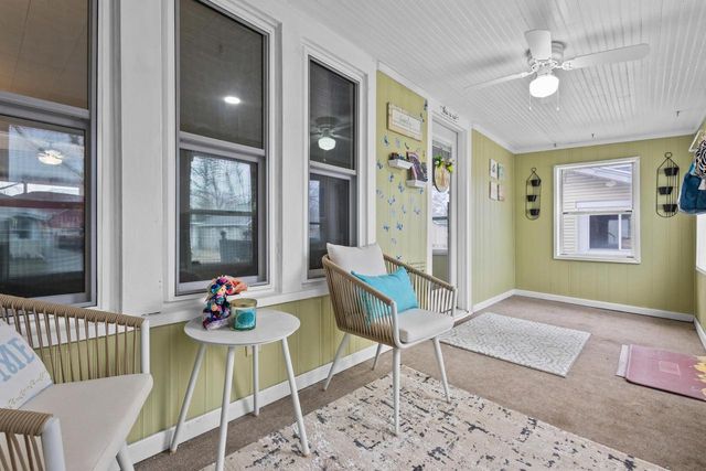 726 W SUMMER STREET, Appleton, WI 54914