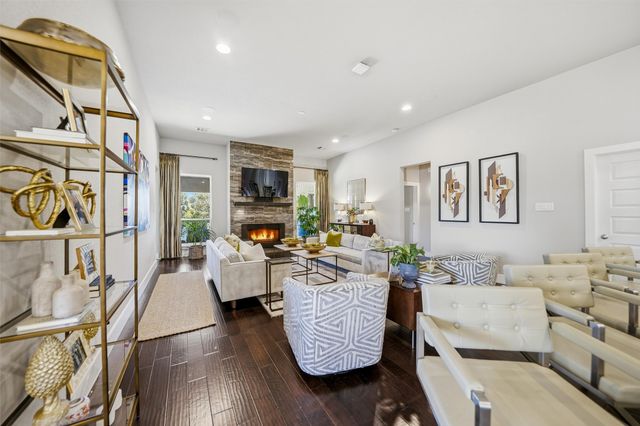 637 Prairie Avenue, Aledo, TX 76008