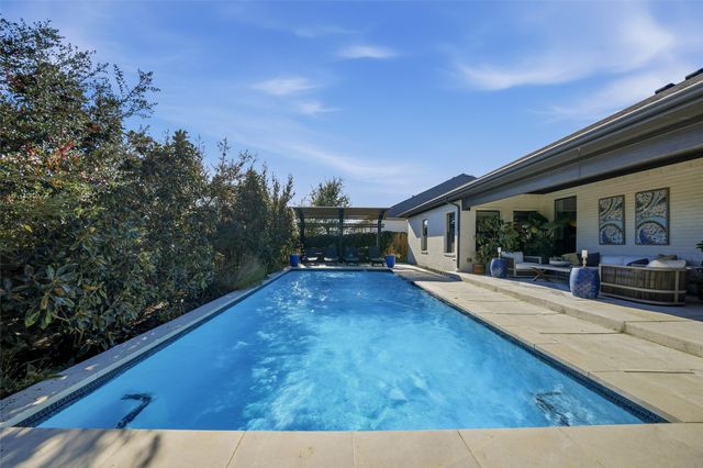 637 Prairie Avenue, Aledo, TX 76008