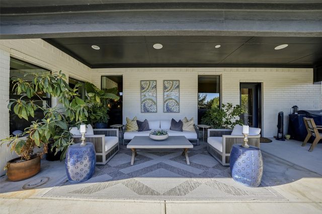 637 Prairie Avenue, Aledo, TX 76008