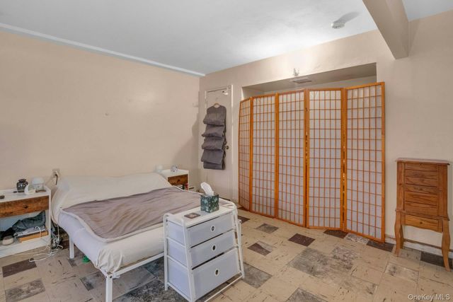 3005 Bronxwood Avenue, Bronx, NY 10469