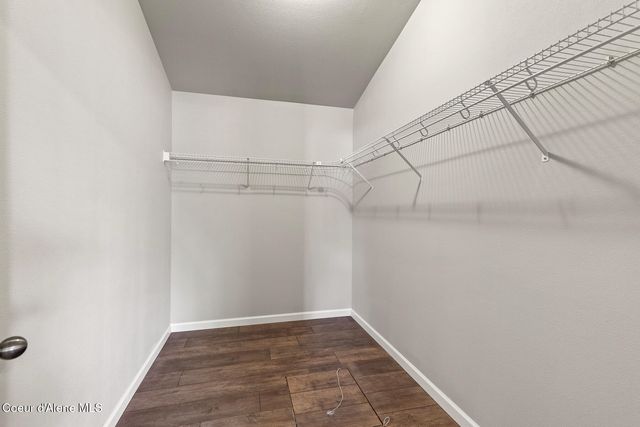 2127 E WAGON TRL, Post Falls, ID 83854