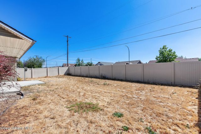 2127 E WAGON TRL, Post Falls, ID 83854