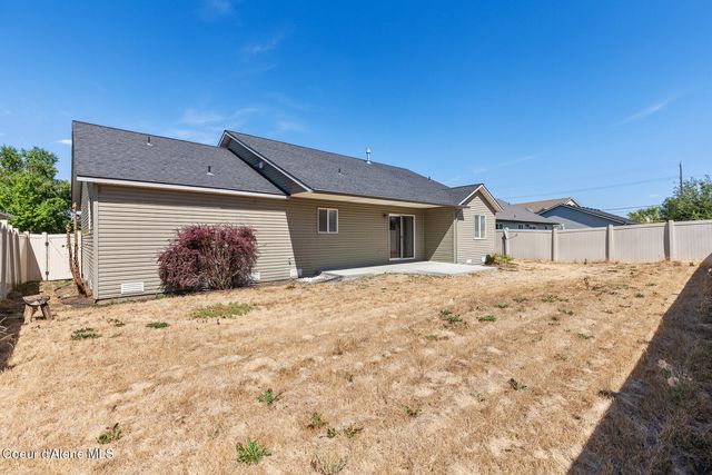 2127 E WAGON TRL, Post Falls, ID 83854