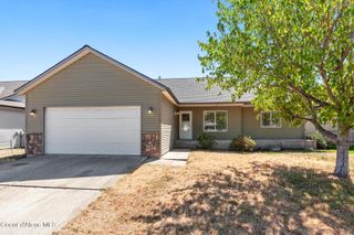 2127 E WAGON TRL, Post Falls, ID 83854