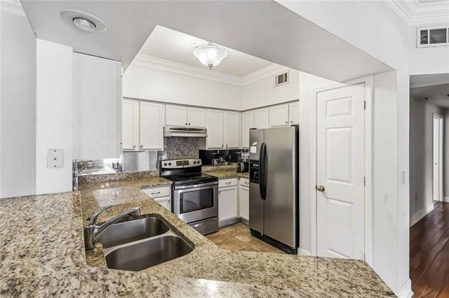 3777 Peachtree Road NE 533, Brookhaven, GA 30319