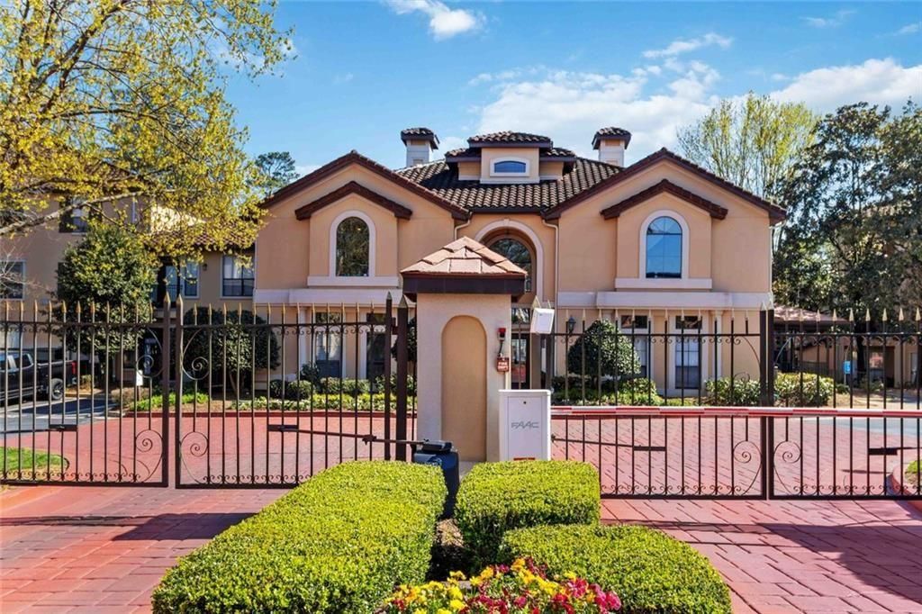 3777 Peachtree Road NE 533, Brookhaven, GA 30319