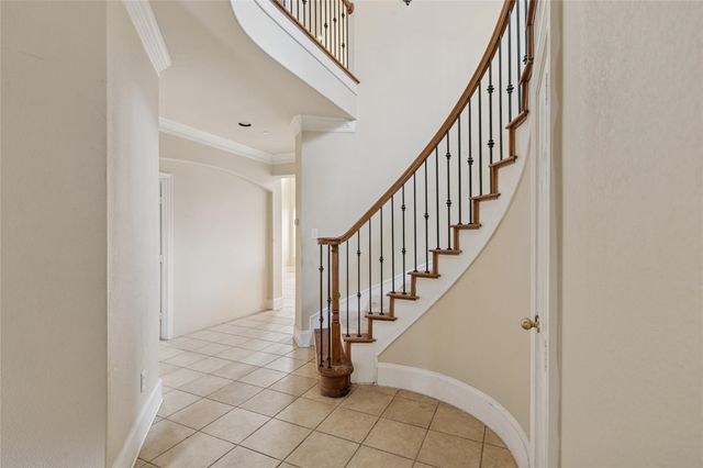 8115 Dogwood Drive, Irving, TX 75063