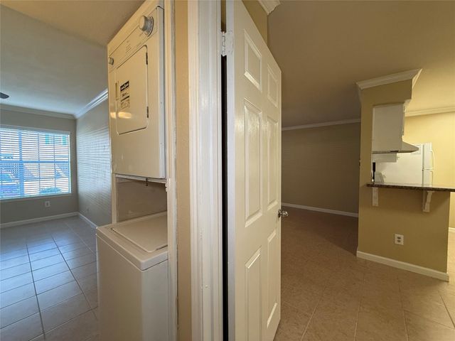 2250 Bering Drive 53, Houston, TX 77057