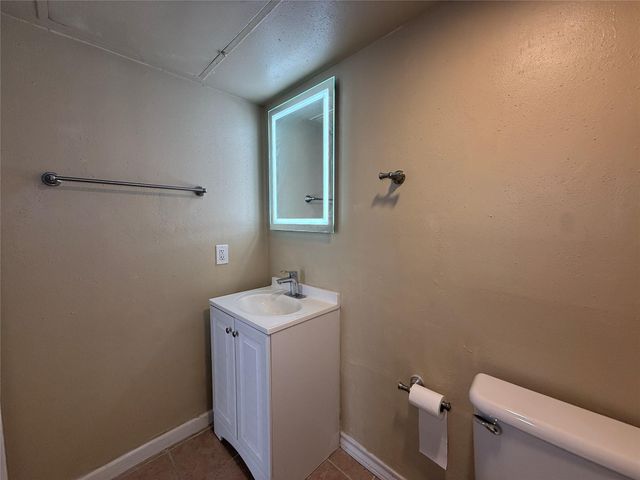 2250 Bering Drive 53, Houston, TX 77057