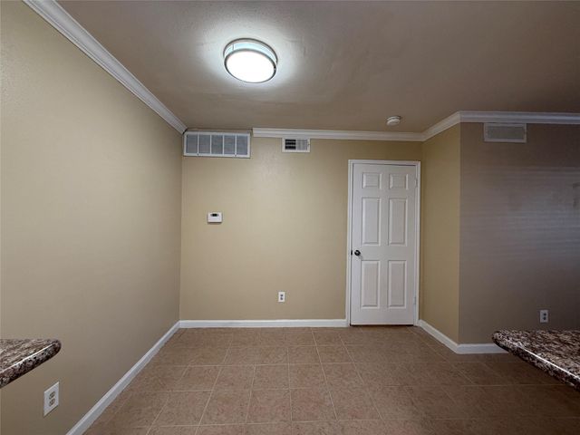 2250 Bering Drive 53, Houston, TX 77057