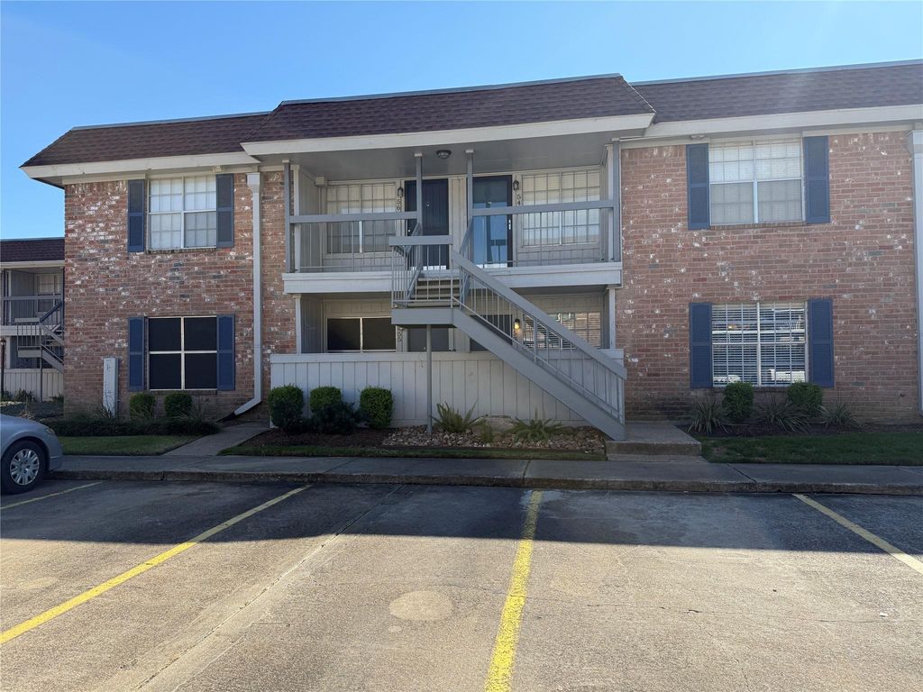 2250 Bering Drive 53, Houston, TX 77057