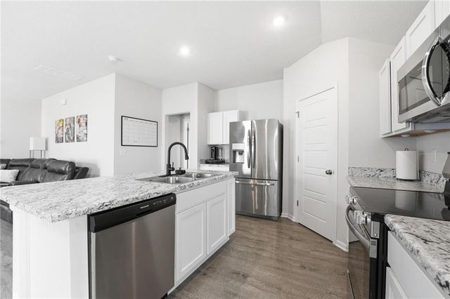 8031 SE 5th Street, Blue Springs, MO 64014