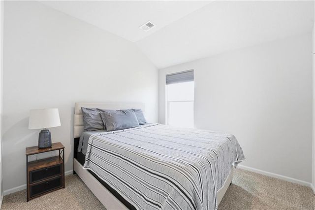 8031 SE 5th Street, Blue Springs, MO 64014
