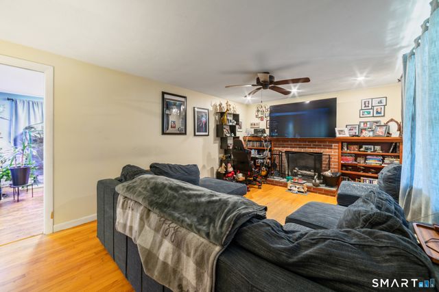 121 Mechanic Street, Bristol, CT 06010