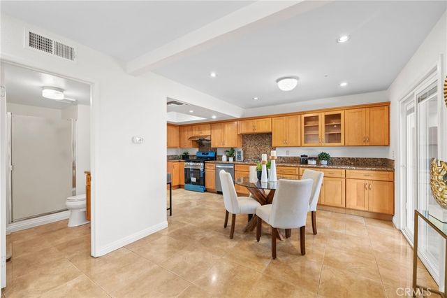 224 N Newhope Street 2, Santa Ana, CA 92703