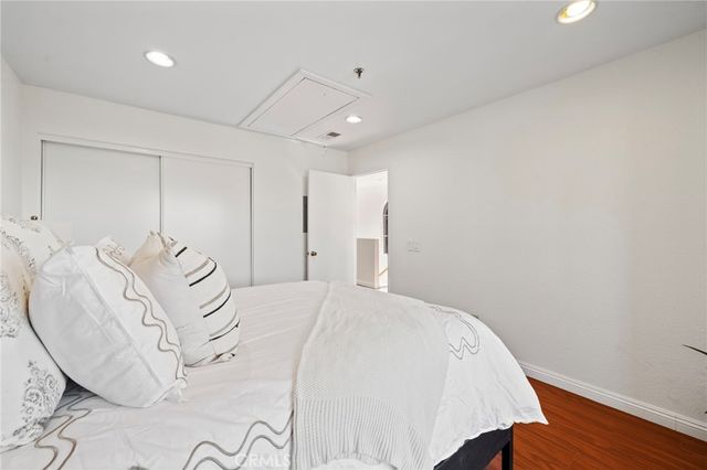 224 N Newhope Street 2, Santa Ana, CA 92703