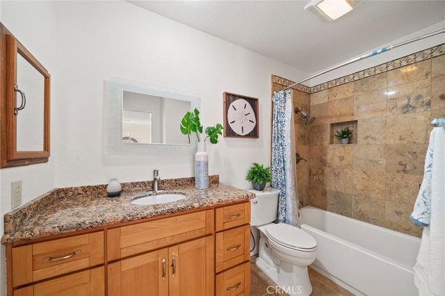 224 N Newhope Street 2, Santa Ana, CA 92703