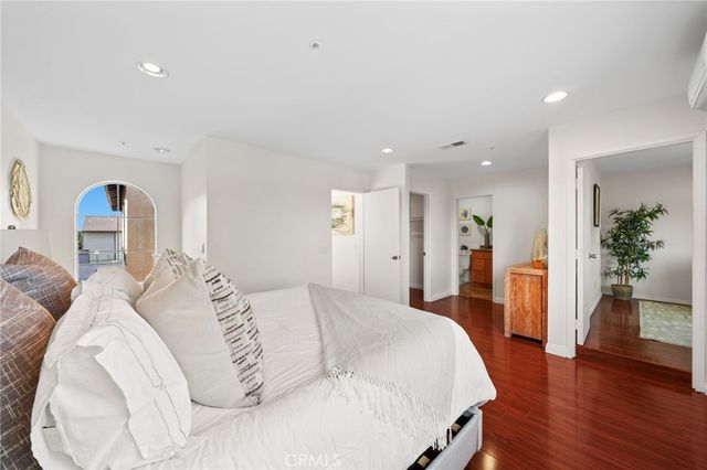 224 N Newhope Street 2, Santa Ana, CA 92703