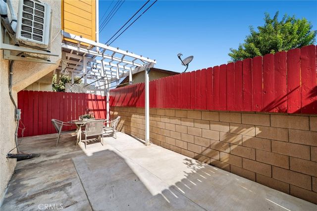 224 N Newhope Street 2, Santa Ana, CA 92703